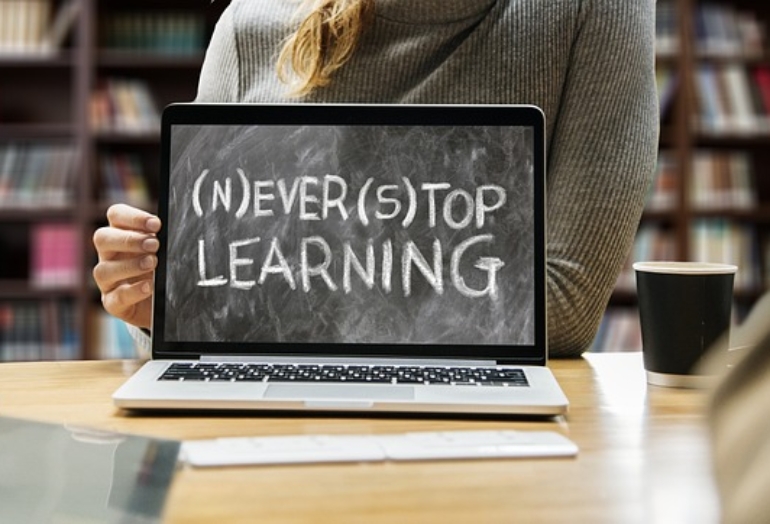 never-stop-learning-3653430_640